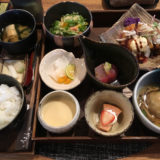 まんのう町にある、旬菜旬魚 いえもんや の見た目も味も納得の日替わりランチ(松花堂)画像
