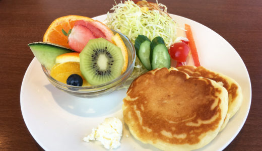 「はまきた珈琲」の『パンケーキランチ』ボリュームたっぷりのパンケーキでお腹も心も満たされること間違い無し!
