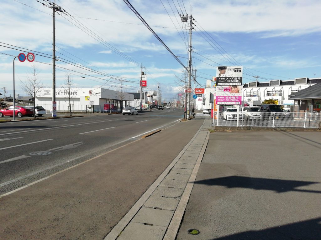 アグヘアーダニエル丸亀店 北側