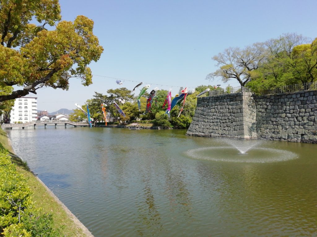 丸亀城 鯉のぼり