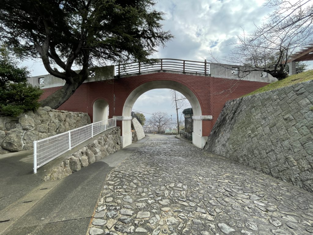 多度津町 桃陵公園