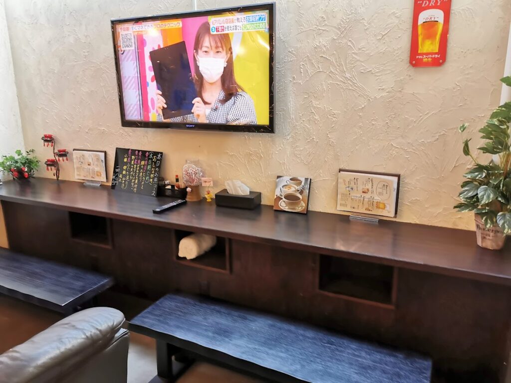 風袋町 Cafe aiai 店内