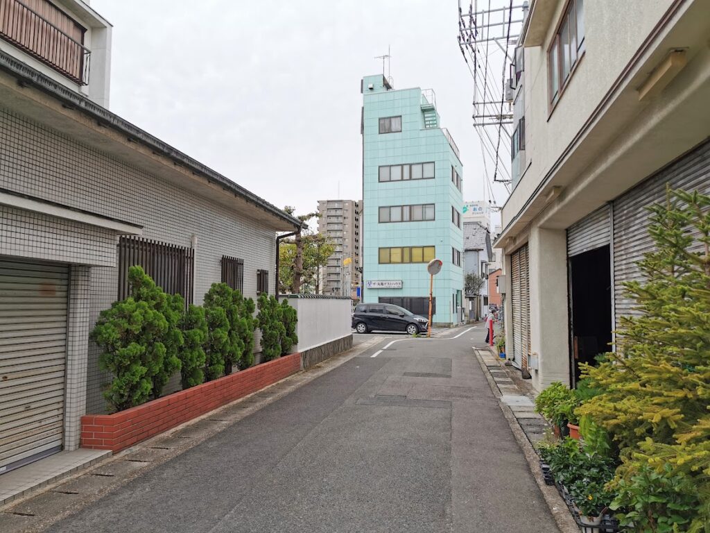 福島町 BAR月の下