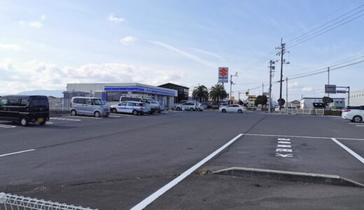 飯野町の「ローソン 丸亀飯野町東分店」が2022年2月14日(月)まで休業してる。2月15日(火)にリニューアルオープン