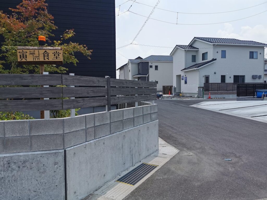 丸亀市垂水町 寅食堂 場所