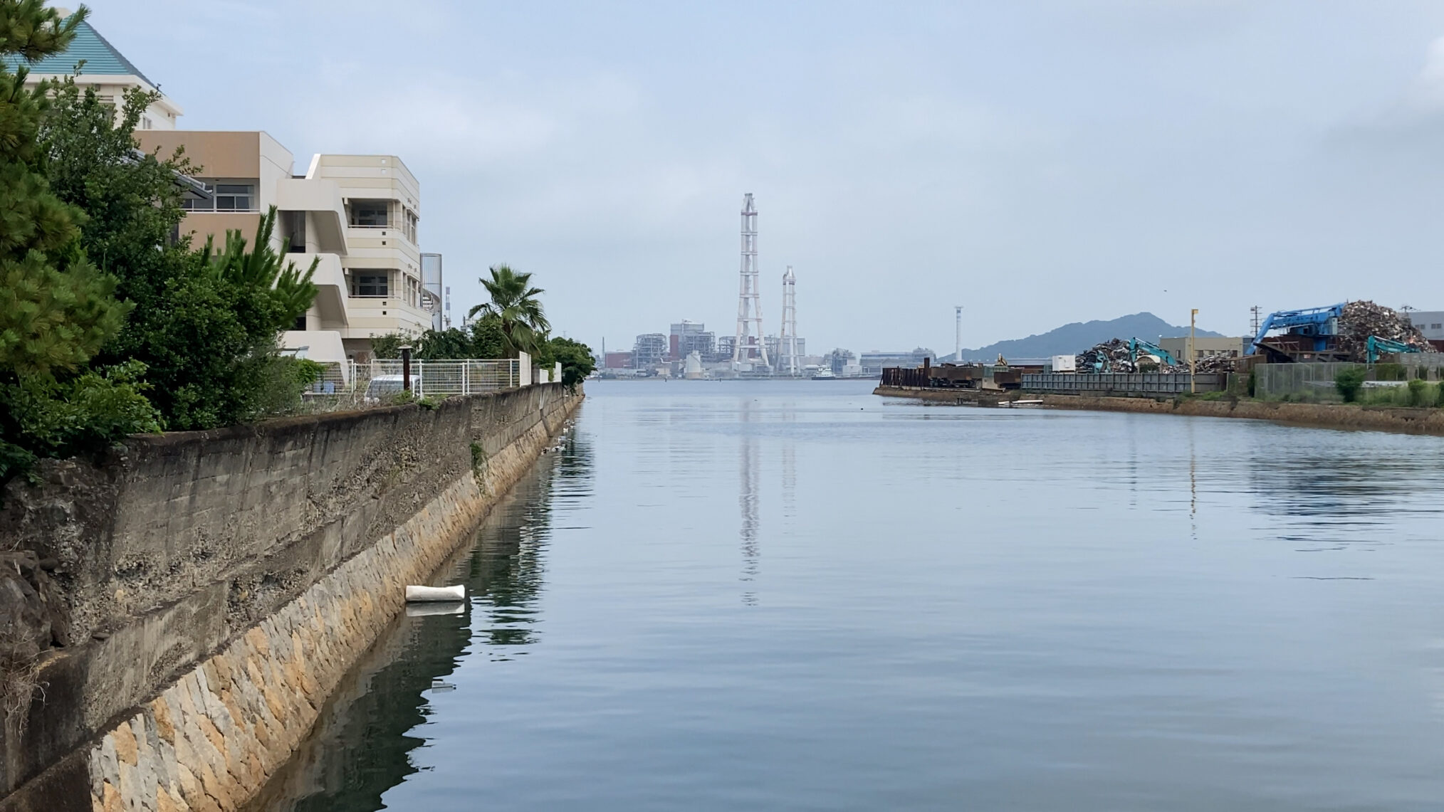 坂出市西井大浜北 一文字堤防