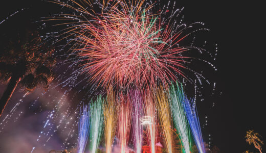 NEWレオマワールドで「奇跡のオーロラショー × 花火ファンタジア」が2022年8月6日(土)〜8月15日(月)まで開催してる