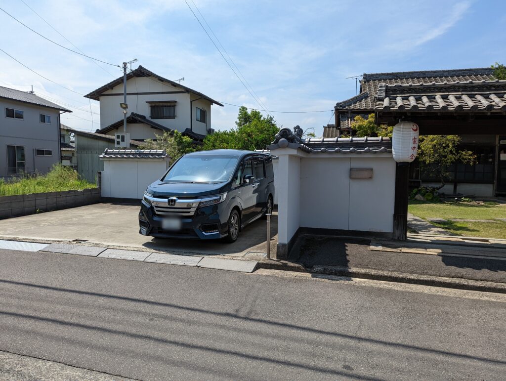 多度津町 蔵 coffee 駐車場