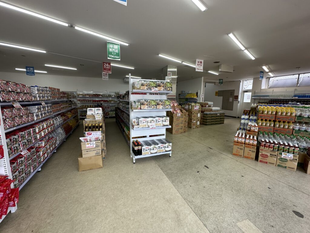 宇多津町東分 TOAmart 店内