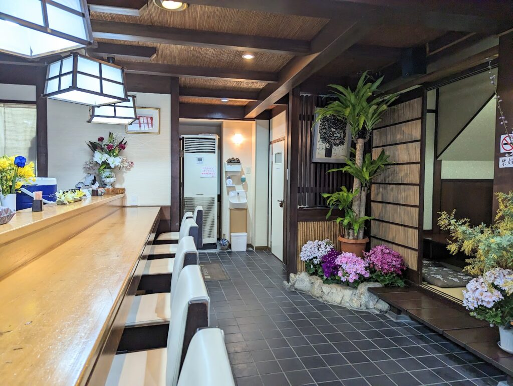 坂出市本町 食処 ゆとり 店内