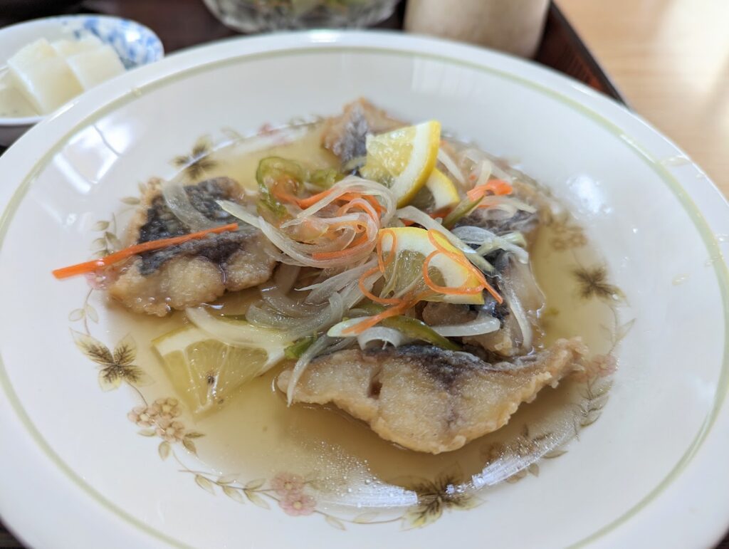 丸亀市浜町 西竹 魚定食 アジ南蛮漬け