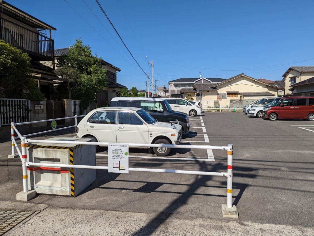 丸亀市津森町 Kiitos(キートス) パンケーキのお店 駐車場