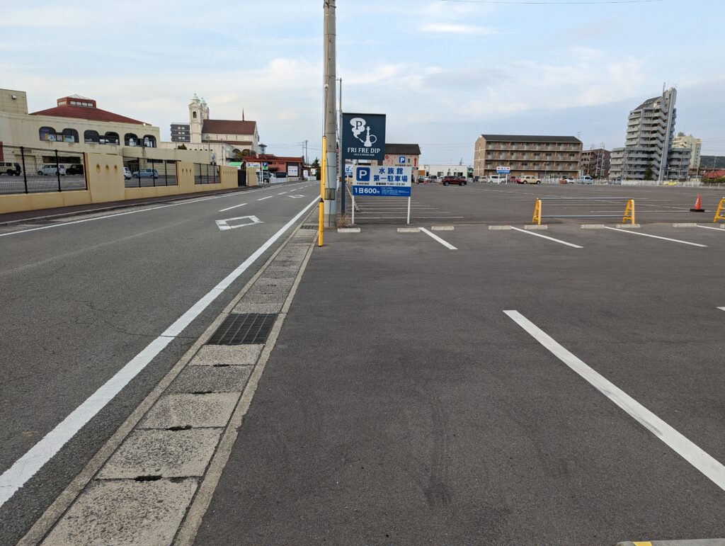 宇多津町 FRI FRE DIP (フリフレディップ) 場所・駐車場