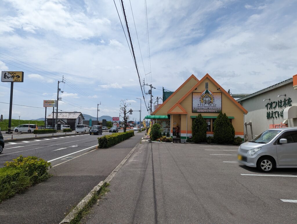 丸亀市田村町 ナマステ・ガネーシャ 場所・駐車場