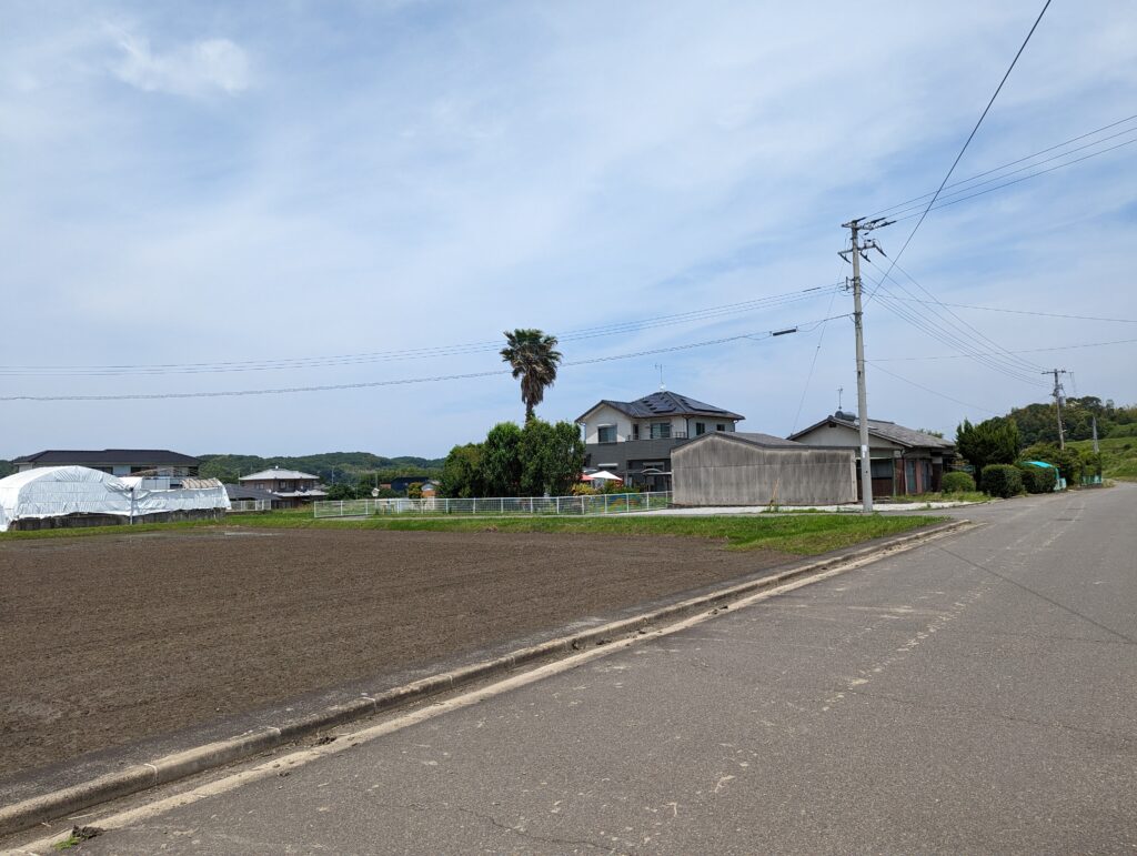 綾川町 スパイス家族カラクラ 場所