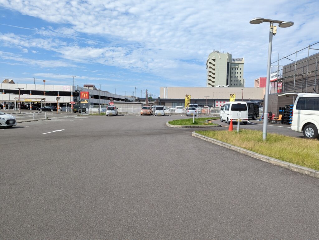 宇多津町 マクドナルド 宇多津店