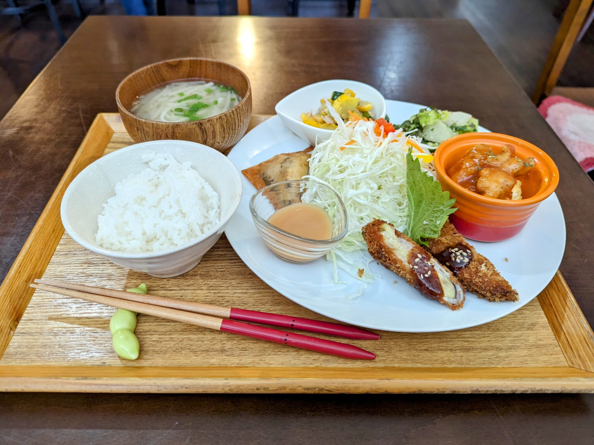 丸亀土器町 すまぃるcafe すまぃるらんちset (ドリンク・シフォンケーキ付)