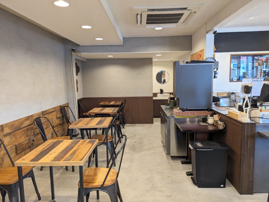 丸亀市通町 BAKERY TRE API(ベーカリートレアピ) 店内