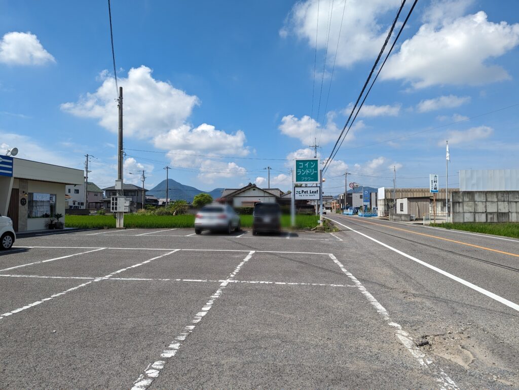 善通寺市原田町 Pet Leaf(ペットリーフ) 駐車場