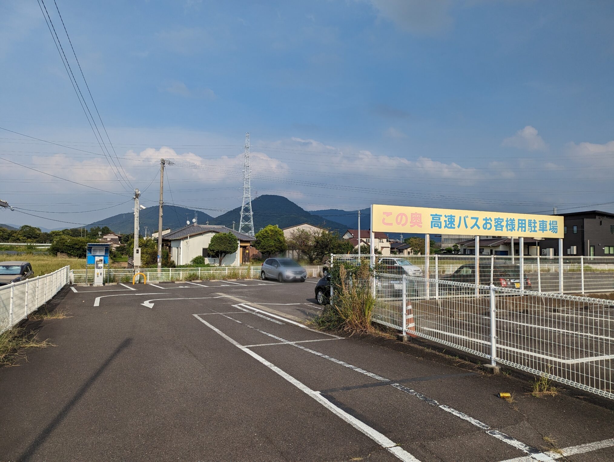 宇多津町 坂出インターバスターミナル駐車場