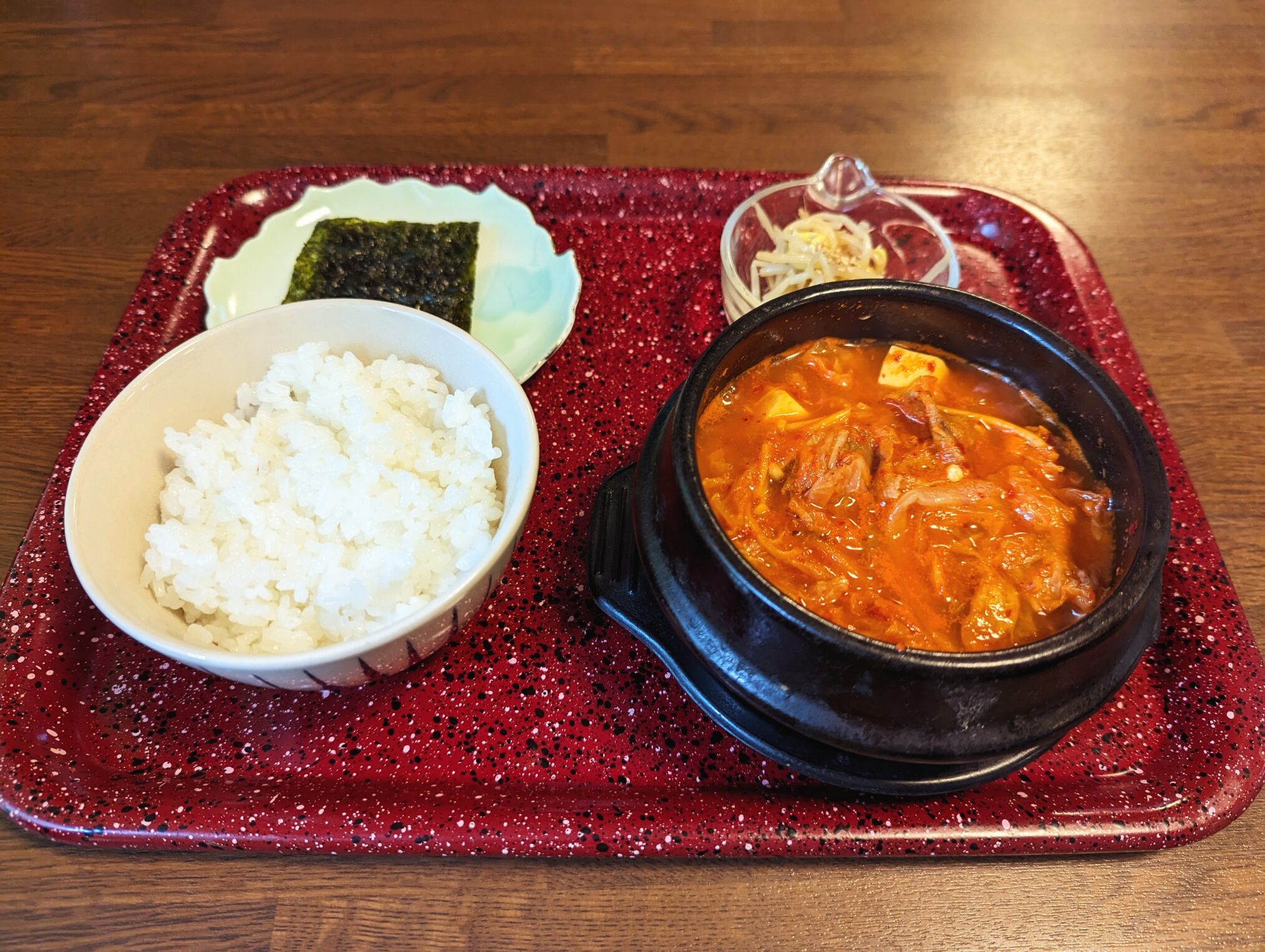 まんのう町 韓国家庭料理ハニル キムチチゲ定食