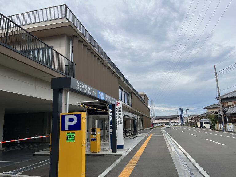 JR多度津駅前の「ポケふた」の展示場所が一時移設になってるみたい。駅周辺工事の為