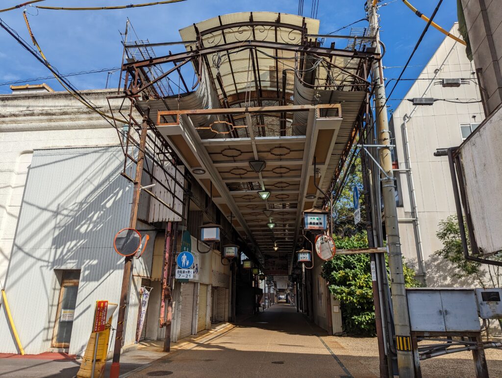 坂出市 本町商店街