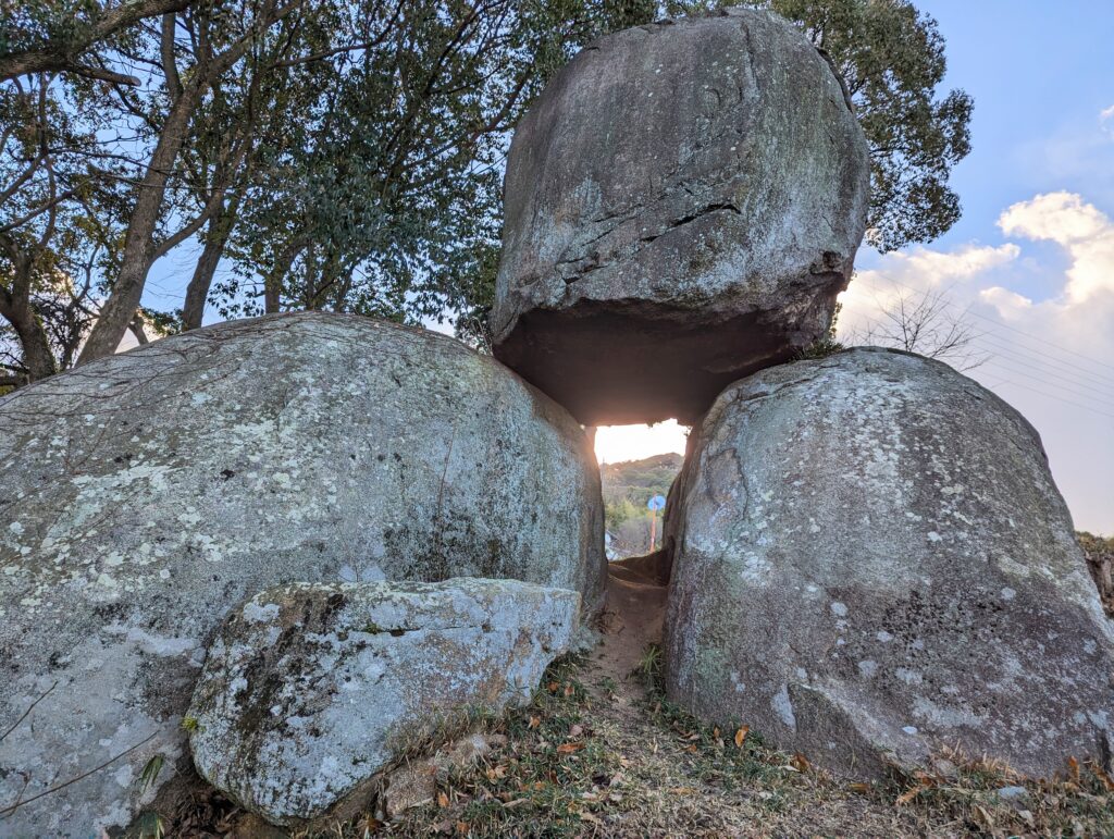 宇多津町 三ツ岩