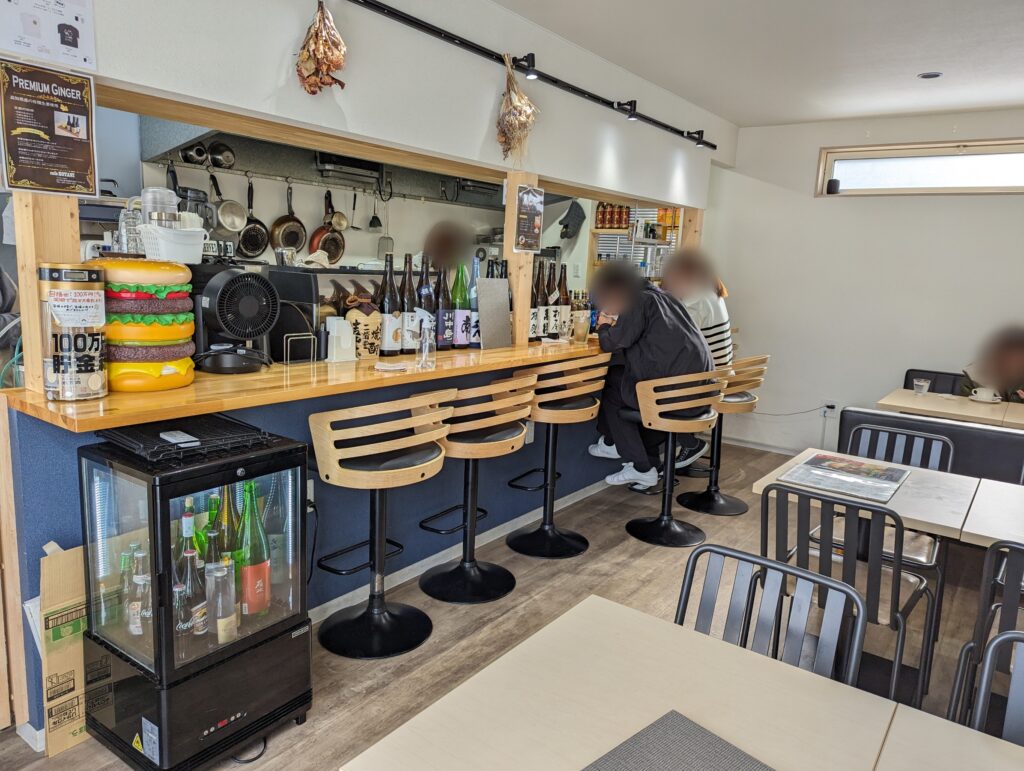 丸亀市綾歌町 cafe KOTANI 店内