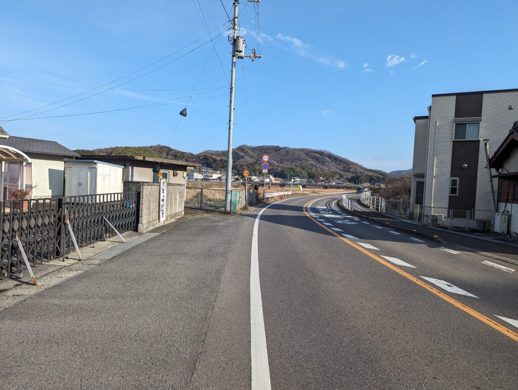 まんのう町 川中うどん 場所