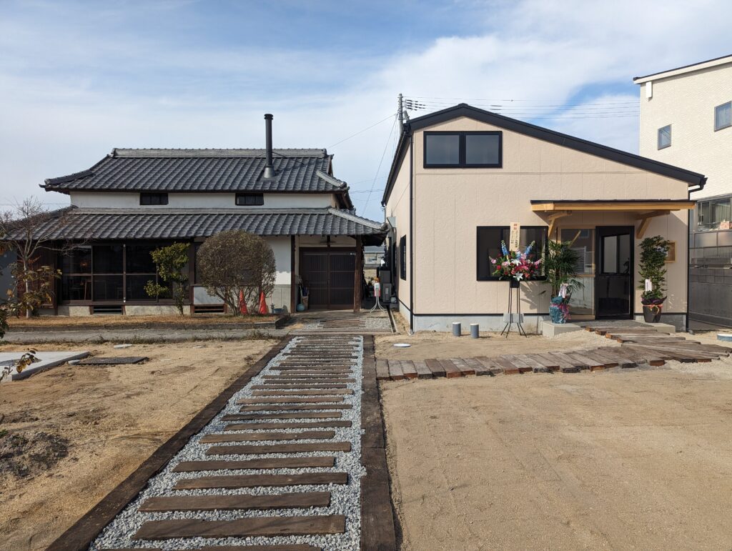 丸亀市綾歌町 時とまるudon