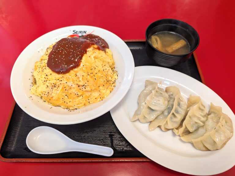 丸亀市原田町「中華料理 あおば×政麟」の『オムライス』と『ビッグ野菜餃子』驚きのボリュームに目も舌も大満足