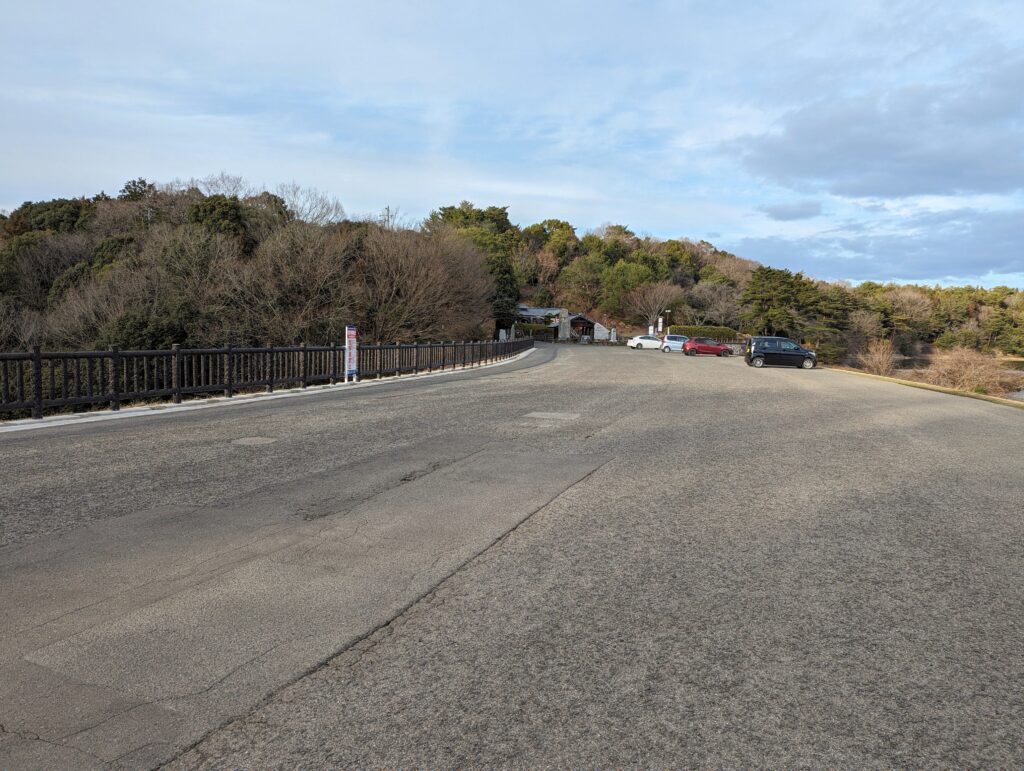 まんのう町 満濃池堰堤 