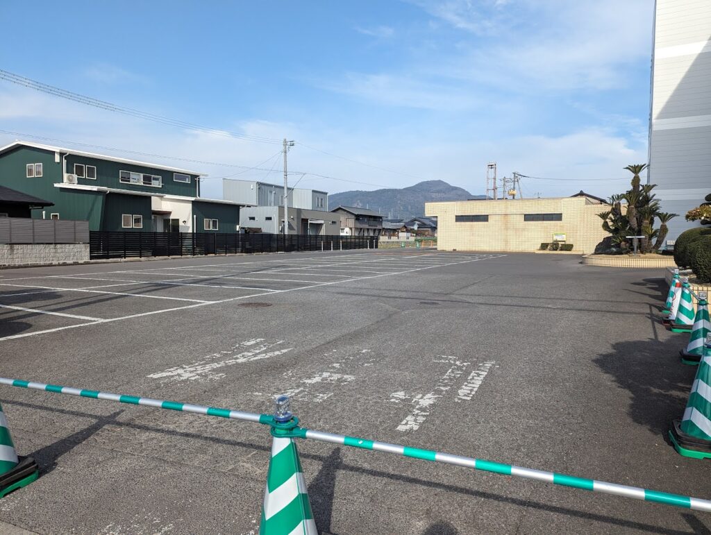 丸亀市飯山町 飯山市民総合センター