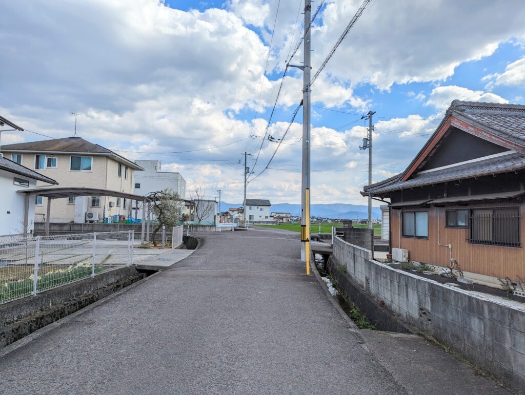 丸亀市垂水町 だがしやじゅんぱち 場所