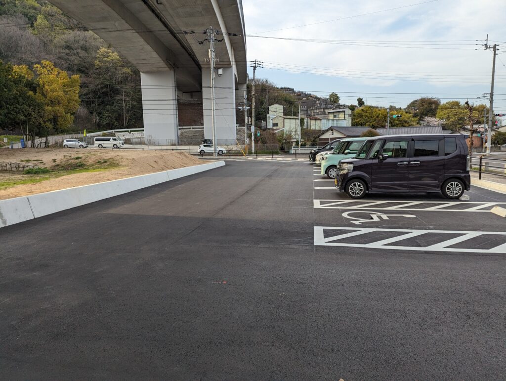 坂出市八幡町 田尾坂公園 駐車場