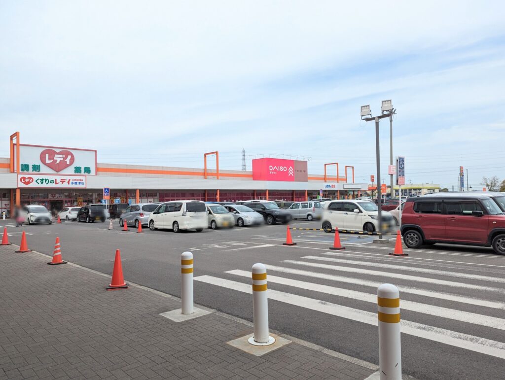 多度津町 DAISO イオンタウン多度津店 場所・駐車場