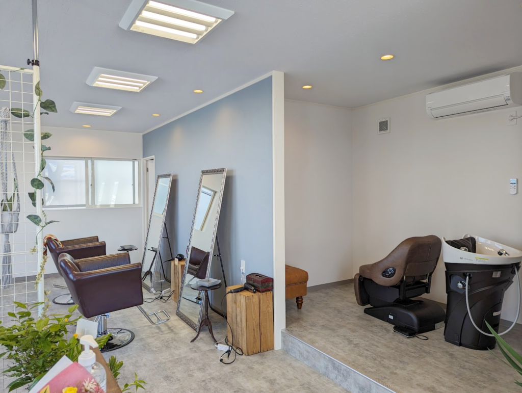 丸亀市田村町 hair & spa is me. (イズミー) 店内