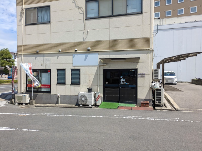丸亀市浜町の「丸亀ラアメン」が2024年6月からお店を閉めてるみたい