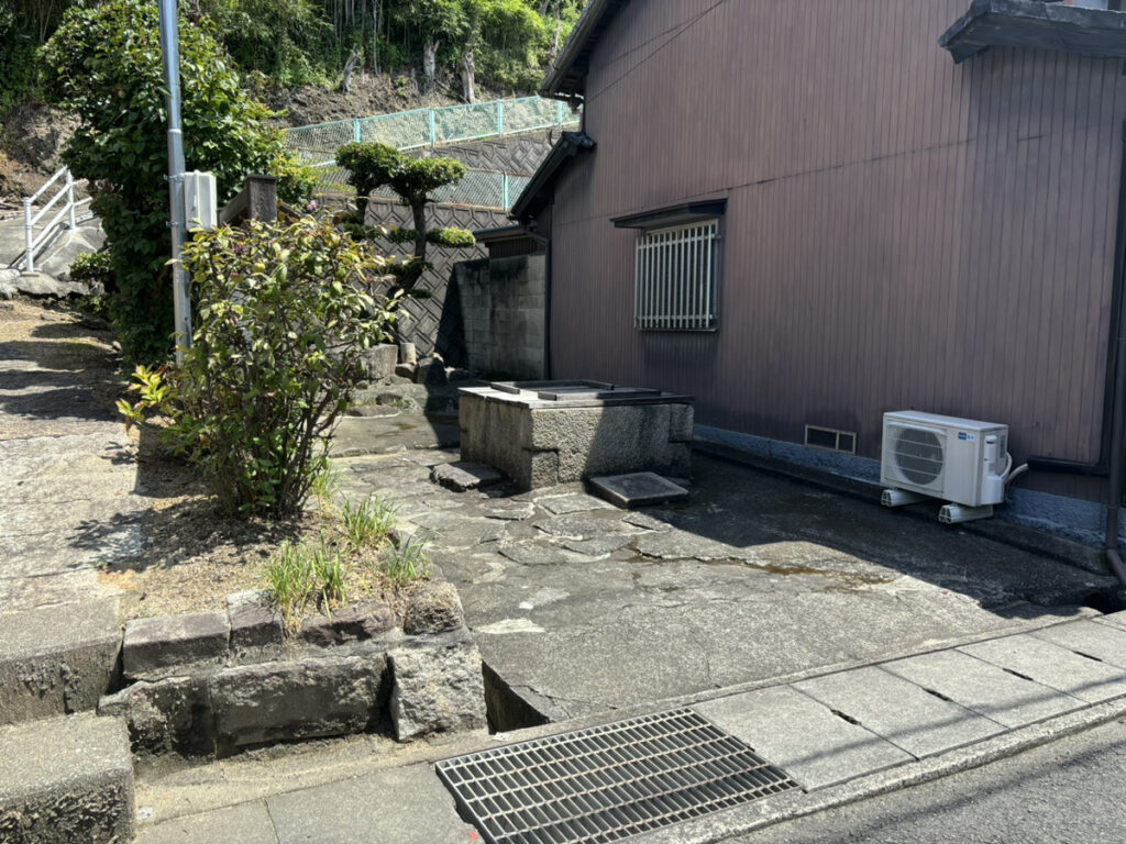 宇多津町 聖通寺 井戸 路地