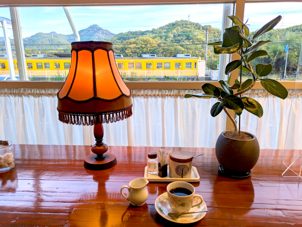 まんのう町 CAFE TERRACE 峠(カフェテラスとうげ) 店内