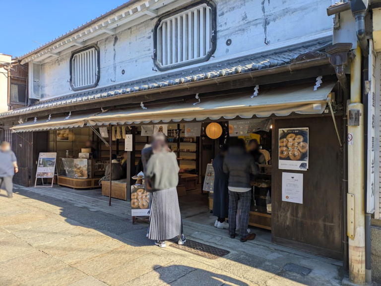 琴平町に「六ツ屋」が2024年12月末にオープン！四国瀬戸内の物事人を繋ぐ新スポット♪