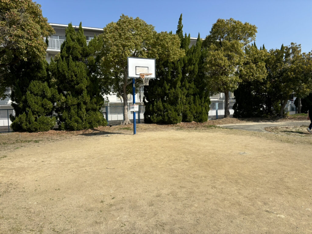 坂出市久米町 東大浜第2公園 バスケットゴール