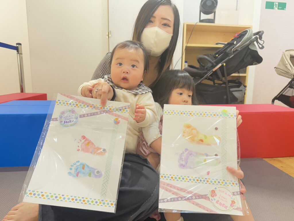 イオンモール綾川 キッズクラブ 手形アート