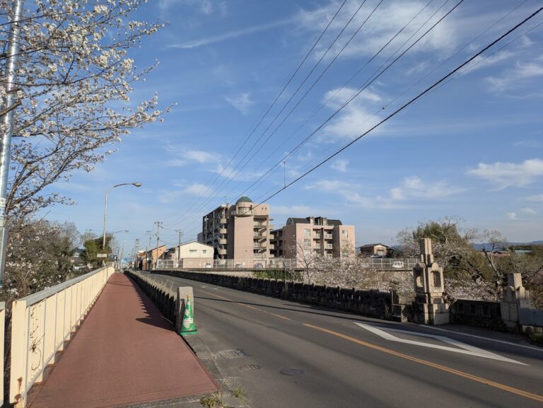 90年以上の歴史を持つ昭和のアーチ橋「滝宮橋」もうすぐあの高欄とお別れになるかも