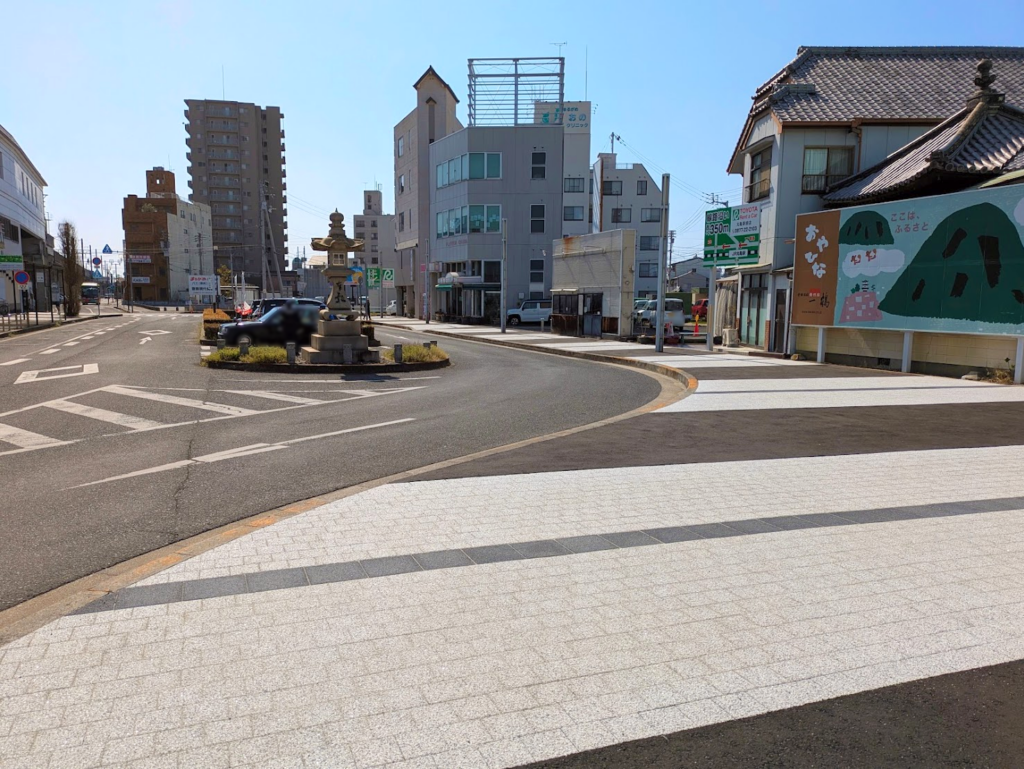 丸亀駅北 歩道リニューアル