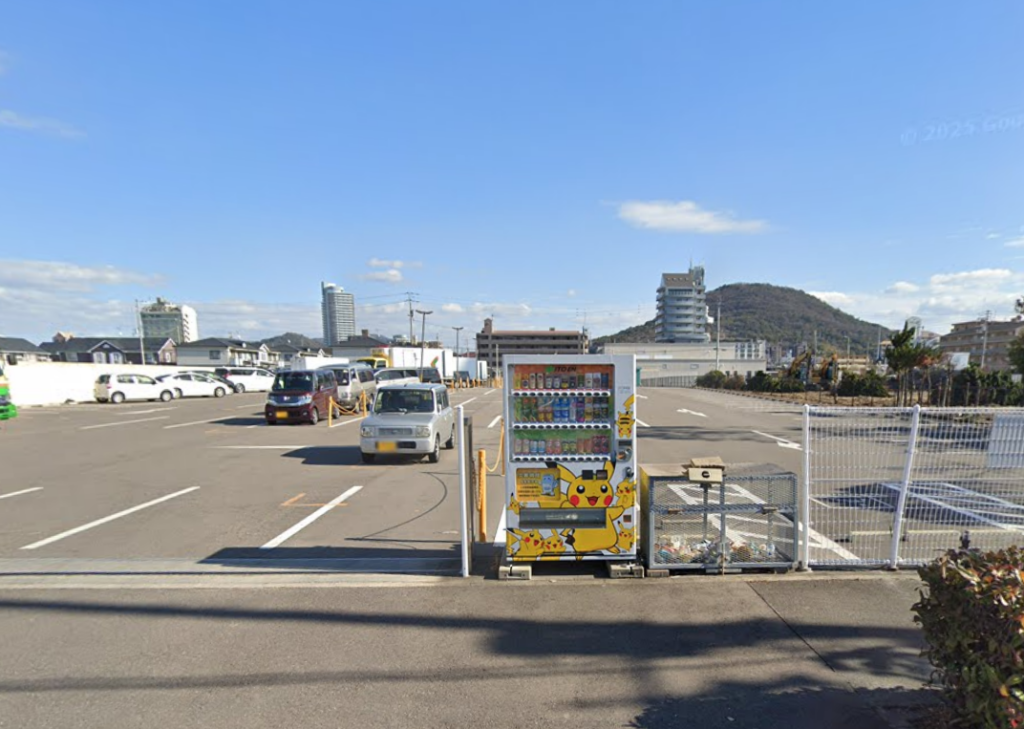 宇多津町 ピカチュウ自動販売機
