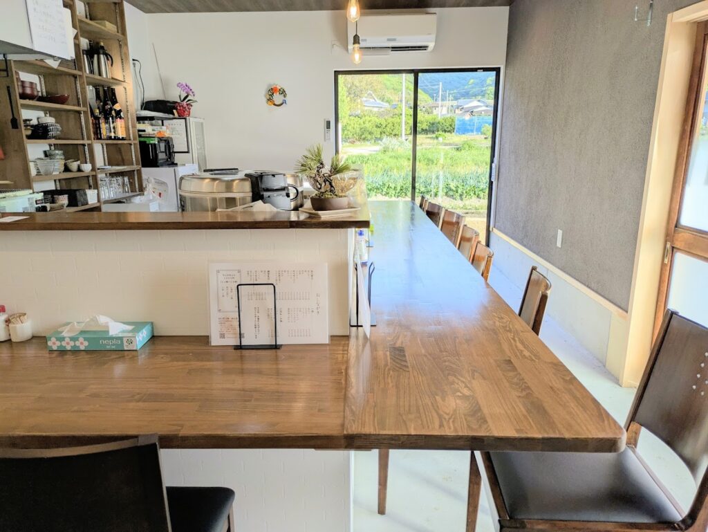 坂出市王越町 おにぎり処 田んぼ 店内