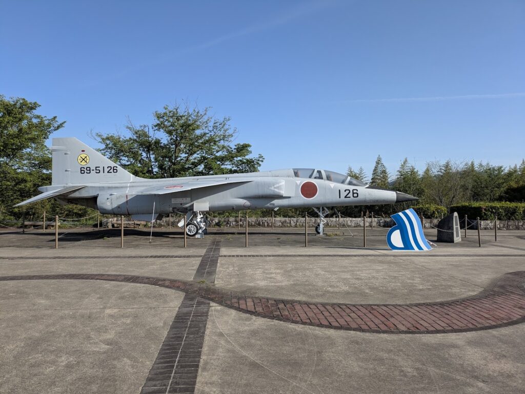 綾川町 高山航空公園 飛行機広場