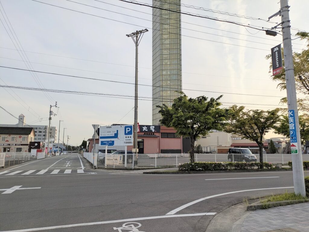 宇多津町 四国水族館駐車場